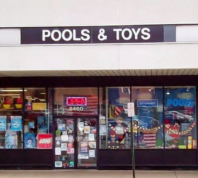 anglo-dutch-pools-toys-photo